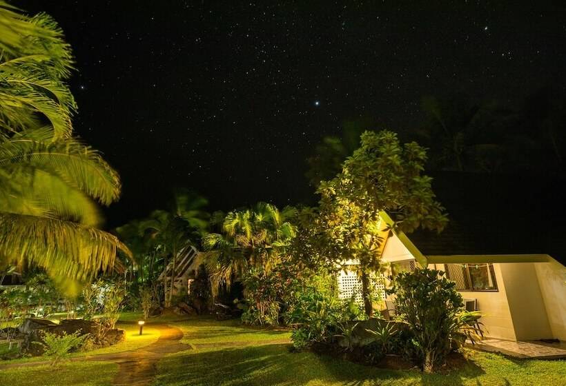 هتل Palm Grove