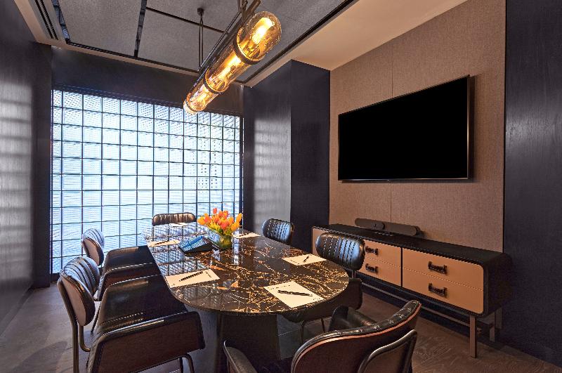 هتل Pullman Singapore Orchard