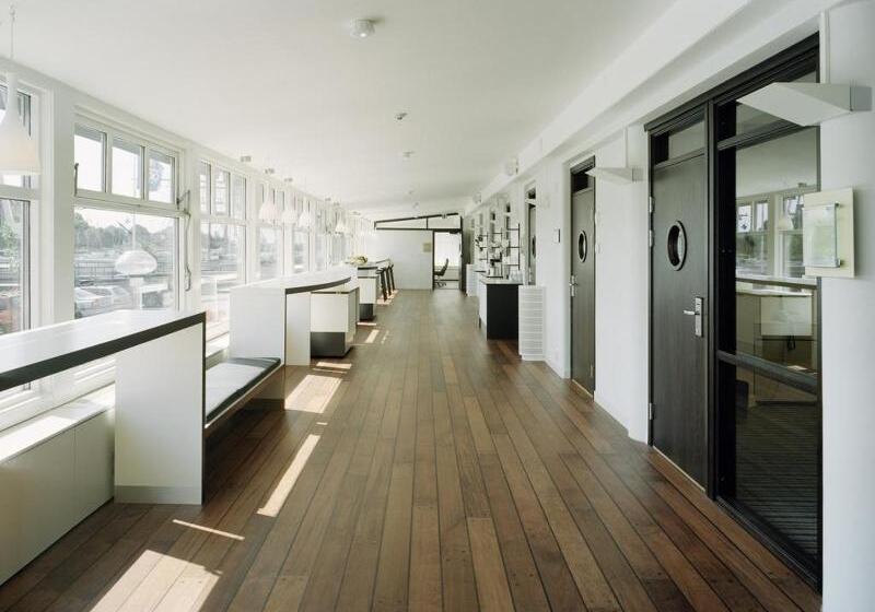 هتل Scandic Hallandia