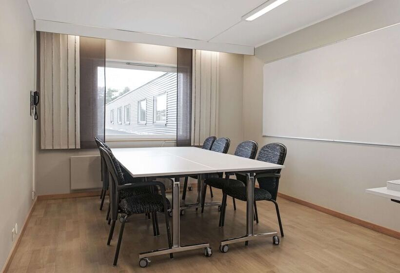 هتل Scandic Norrkoping Nord