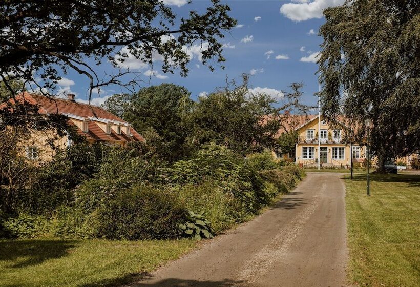 هتل Toftaholm Herrgård