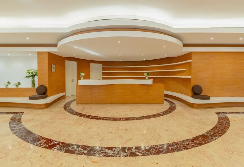 هتل Carlton Al Moaibed