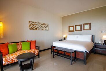 هتل Doubletree By Hilton Seychelles Allamanda Resort & Spa