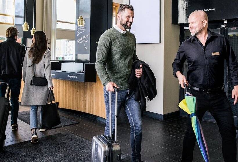 Fotos del hotel Helka:  28