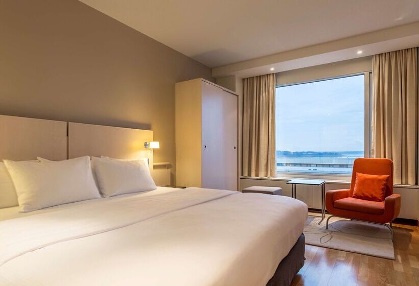 فندق Hilton Helsinki Kalastajatorppa