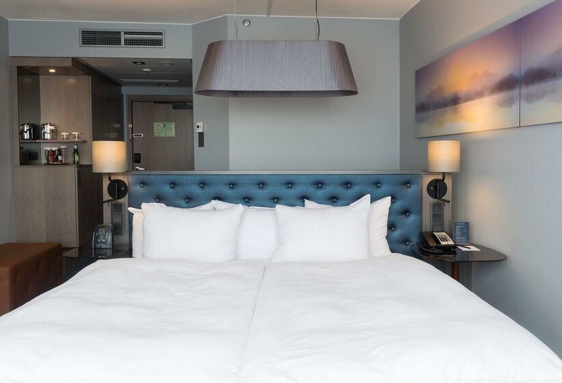 Fotos del hotel Hilton Helsinki Strand:  48