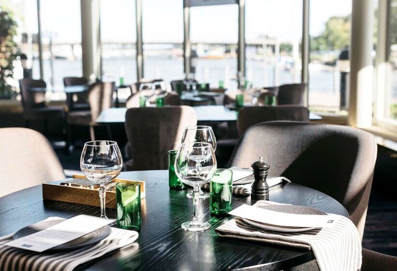 Fotos del hotel Hilton Helsinki Strand:  32