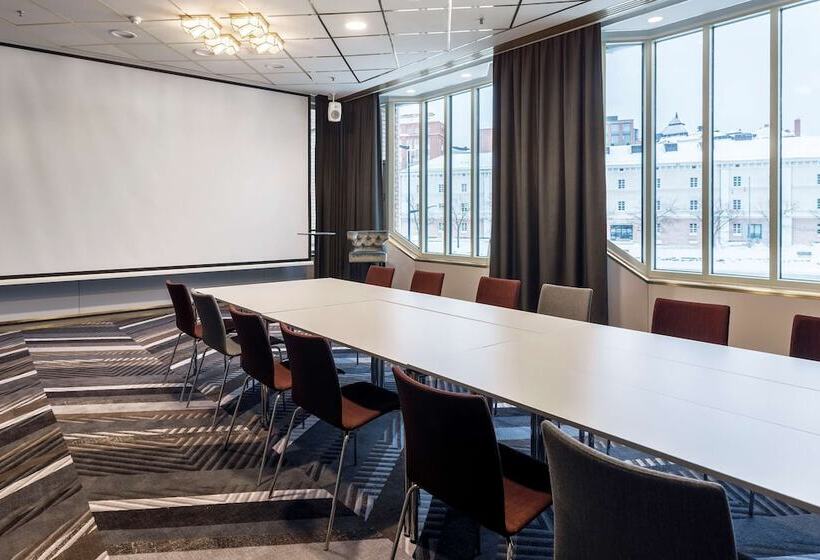 Fotos del hotel Hilton Helsinki Strand:  17