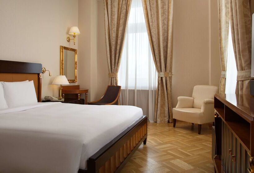 فندق Hilton Moscow Leningradskaya