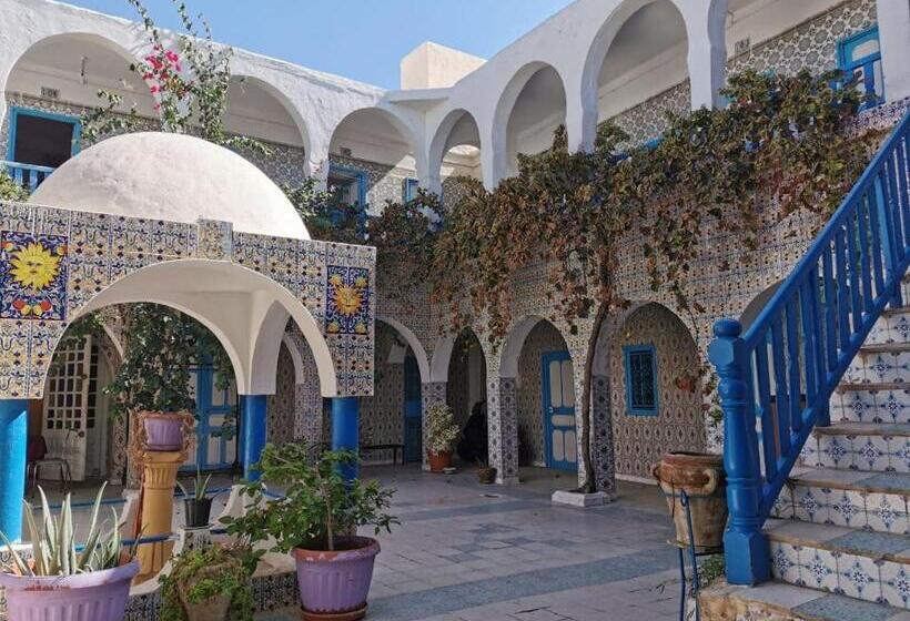 هتل Hôtel Sindbad