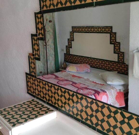 هتل Hôtel Sindbad