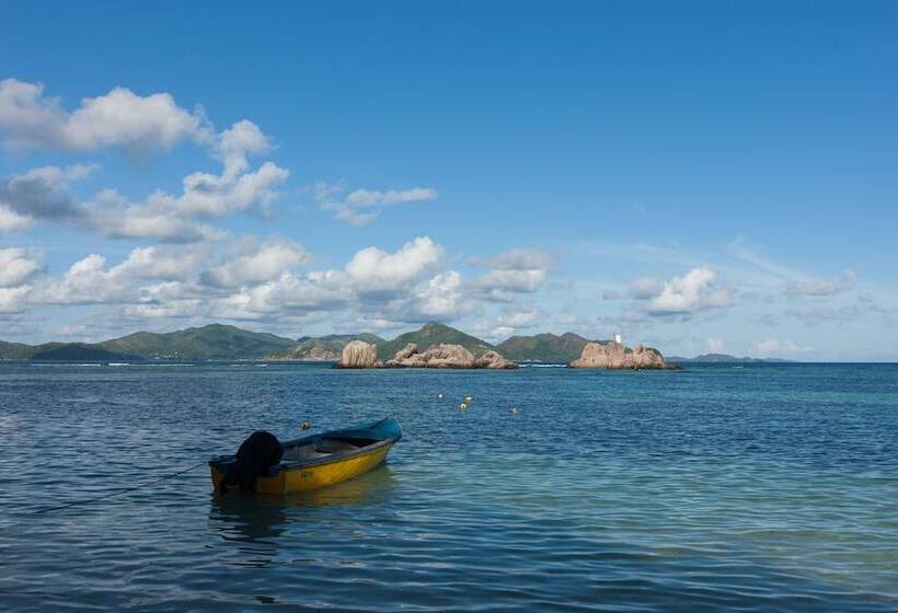 هتل La Digue Island Lodge