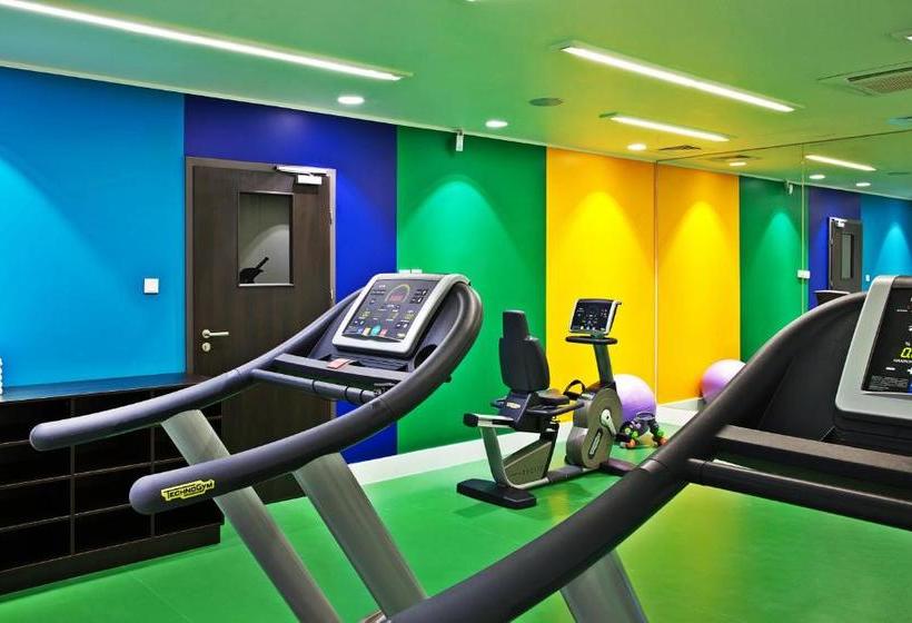 فندق Park Inn By Radisson Pulkovskaya St Petersburg