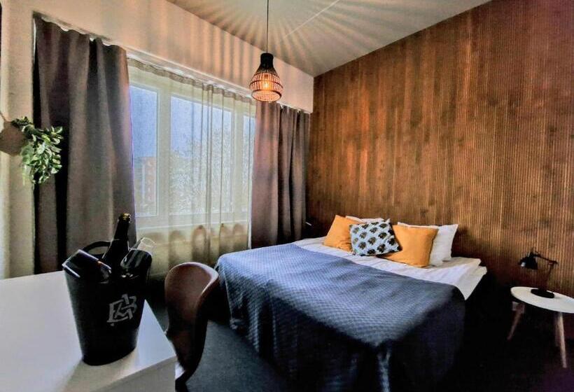 호텔 Seurahuone Riihimäki