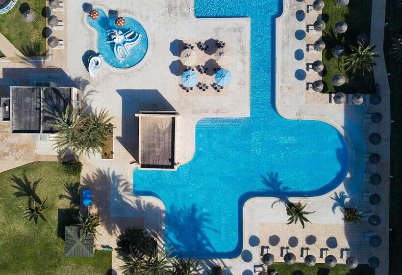 هتل Aqi Skanes Resort