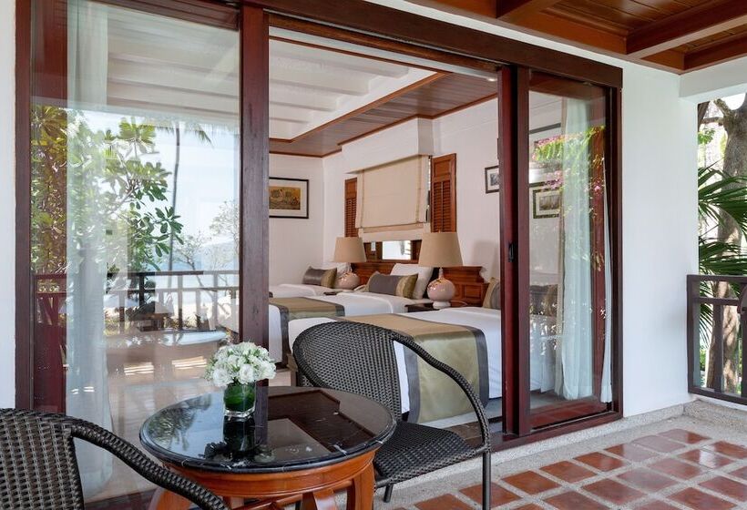 هتل Thavorn Beach Village Resort & Spa Phuket