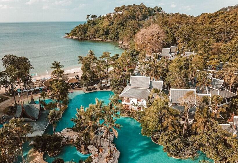 هتل Thavorn Beach Village Resort & Spa Phuket