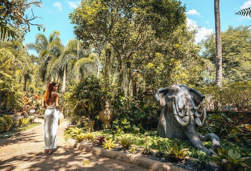 هتل Thavorn Beach Village Resort & Spa Phuket