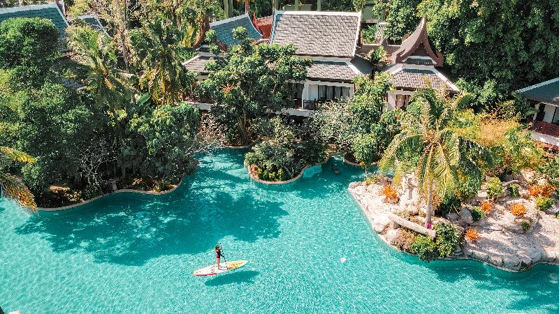 هتل Thavorn Beach Village Resort & Spa Phuket
