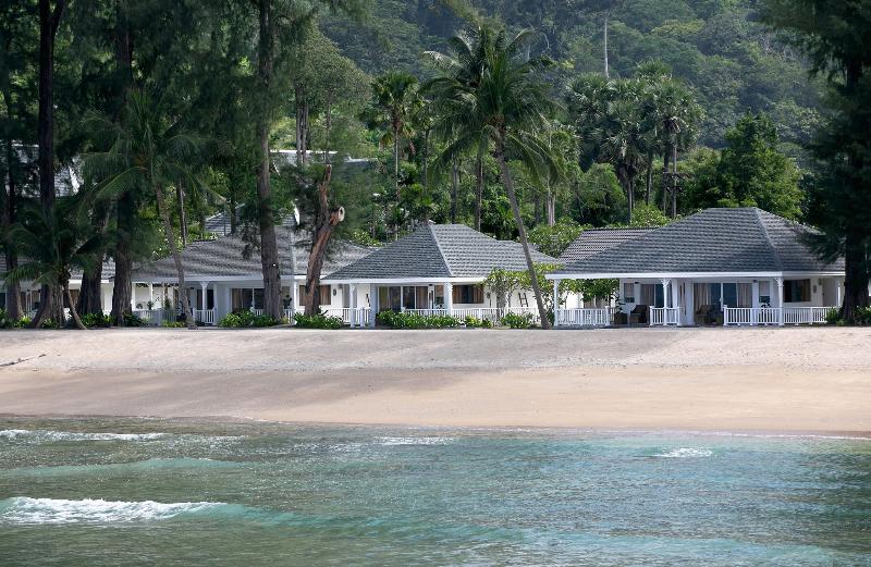 هتل Thavorn Beach Village Resort & Spa Phuket