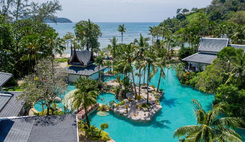 هتل Thavorn Beach Village Resort & Spa Phuket