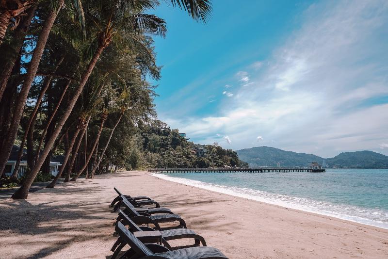 هتل Thavorn Beach Village Resort & Spa Phuket