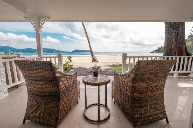 هتل Thavorn Beach Village Resort & Spa Phuket