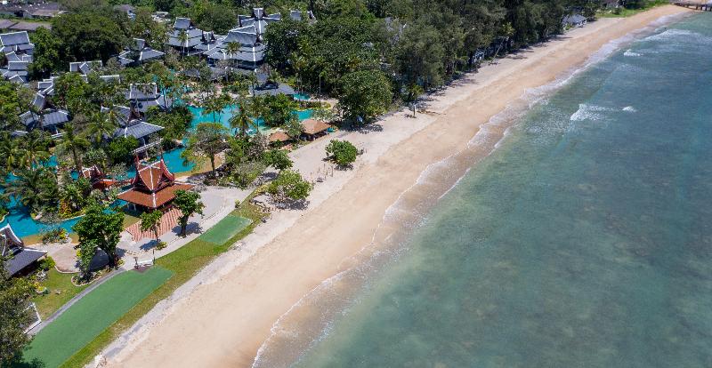 هتل Thavorn Beach Village Resort & Spa Phuket