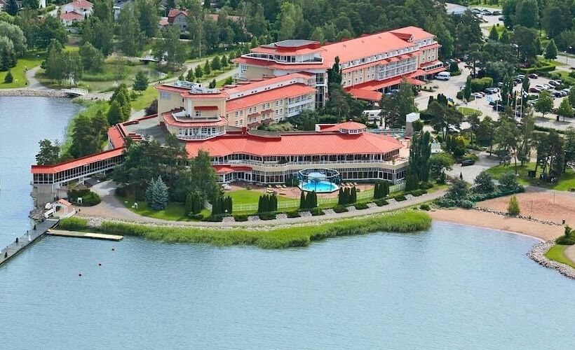 استراحتگاه Naantali Spa
