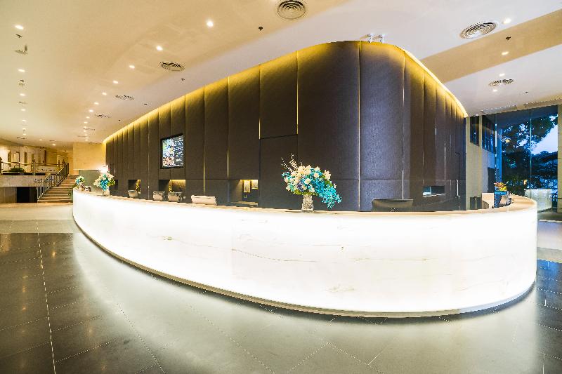 استراحتگاه Royal Cliff Group