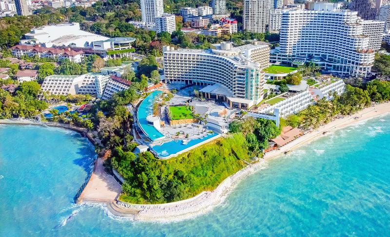 استراحتگاه Royal Cliff Group
