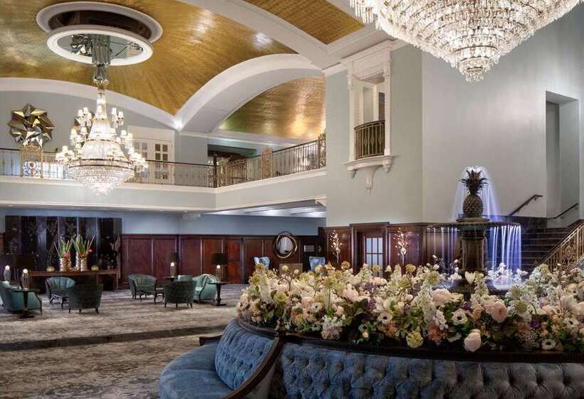 Hotel Amway Grand Plazacurio Collection By Hilton