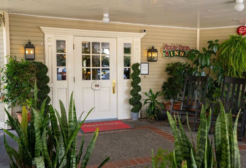 בית מלון כפרי Apple Farm Inn