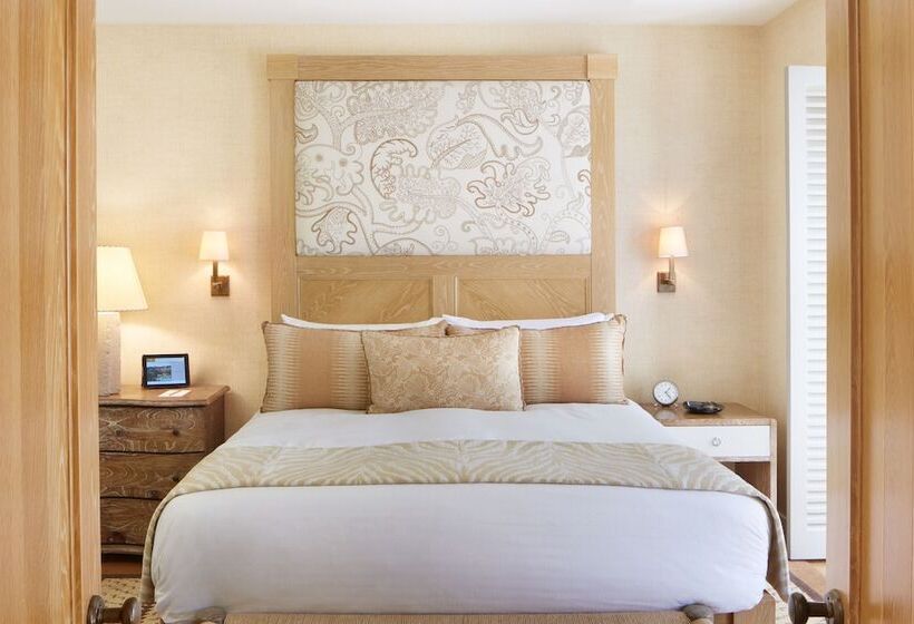 هتل Auberge Du Soleil