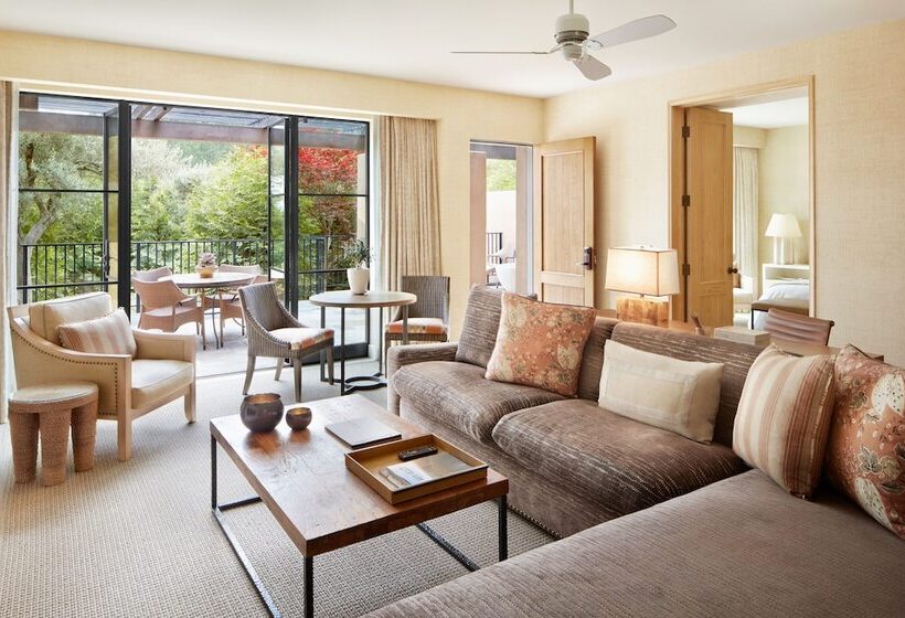 هتل Auberge Du Soleil