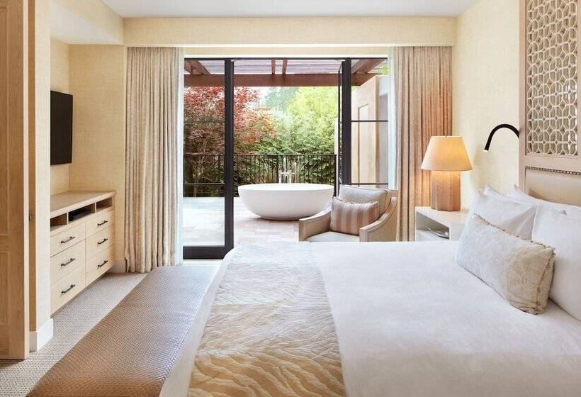 هتل Auberge Du Soleil