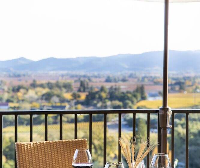 هتل Auberge Du Soleil