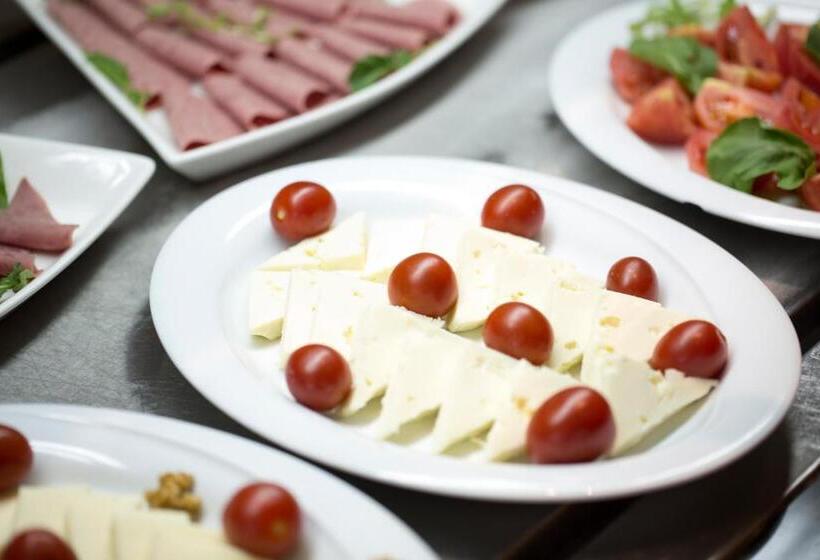 Fotos del hotel Cihangir:  19