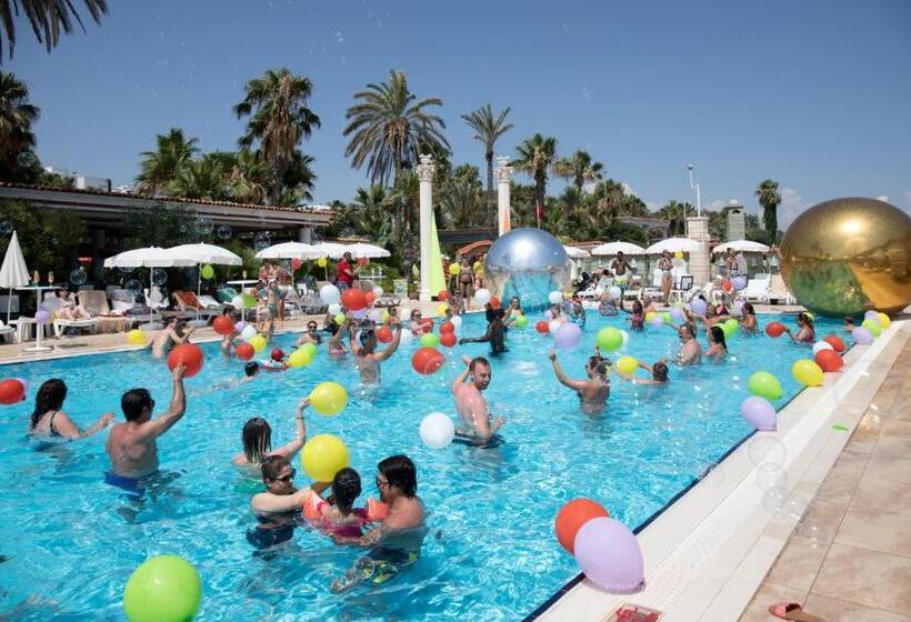 Club Hotel Sera