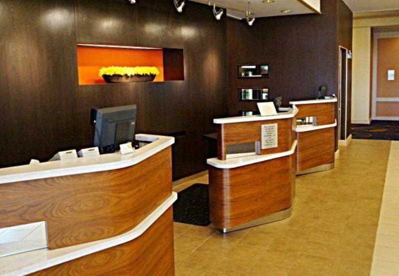فندق Courtyard By Marriott Baldwin Park