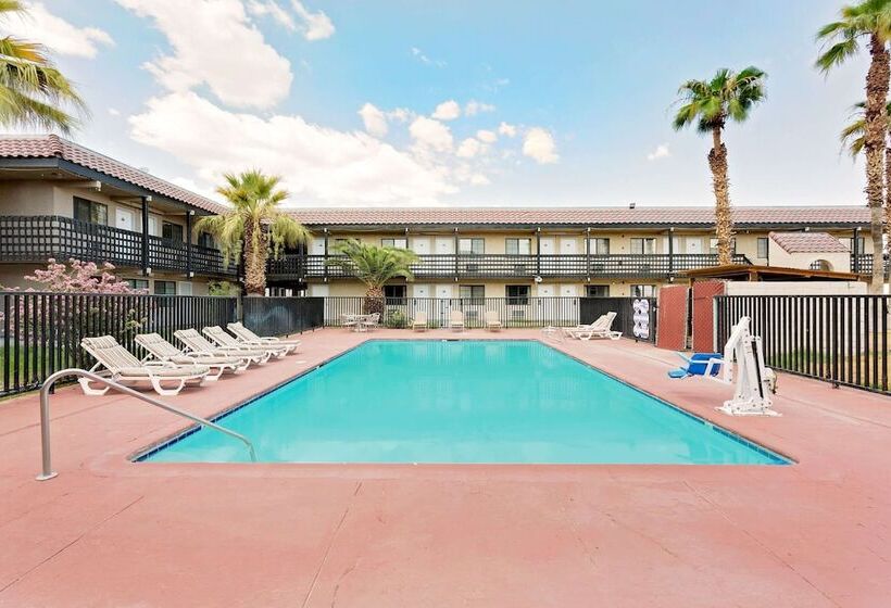 فندق Days Inn & Suites By Wyndham Needles