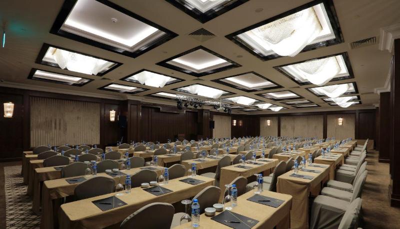 هتل Dedeman Ankara