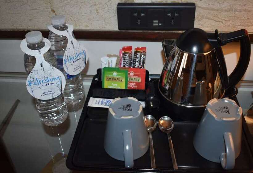 هتل Hilton Luxor Resort & Spa