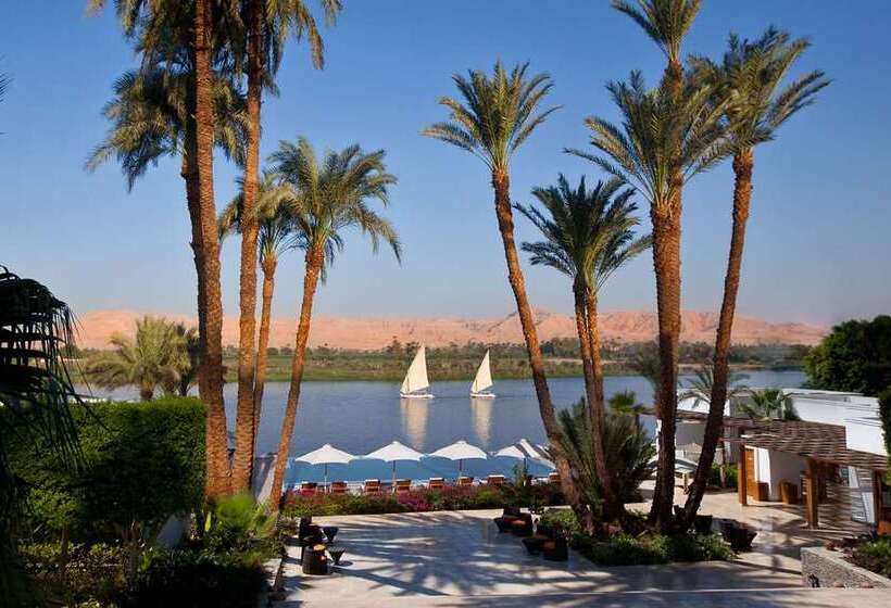هتل Hilton Luxor Resort & Spa