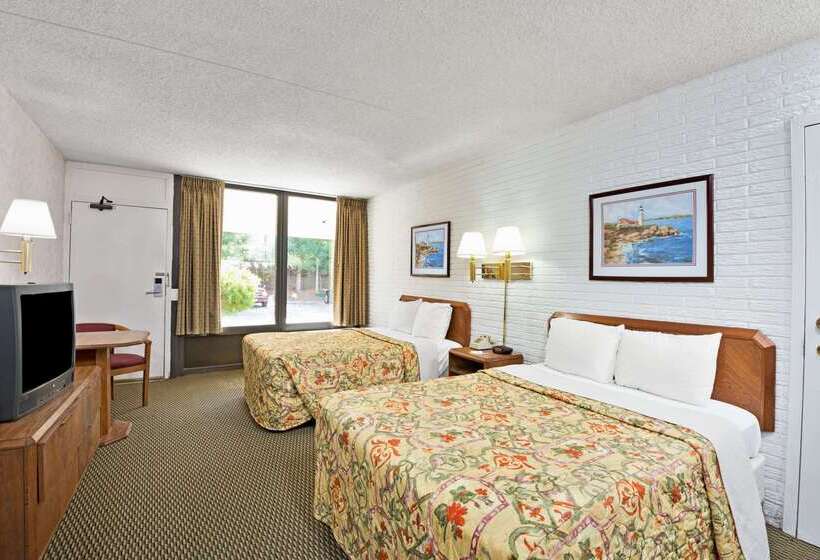 هتل Howard Johnson By Wyndham Galloway Atlantic City Area