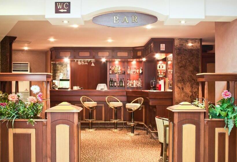 Fotos del hotel Klas:  14