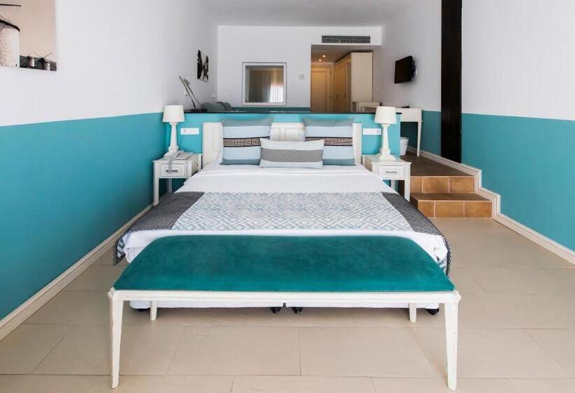 בית מלון כפרי Magna Manastir