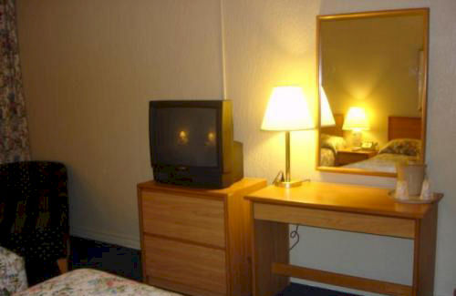 Hotel Red Carpet Inn & Suites Albany