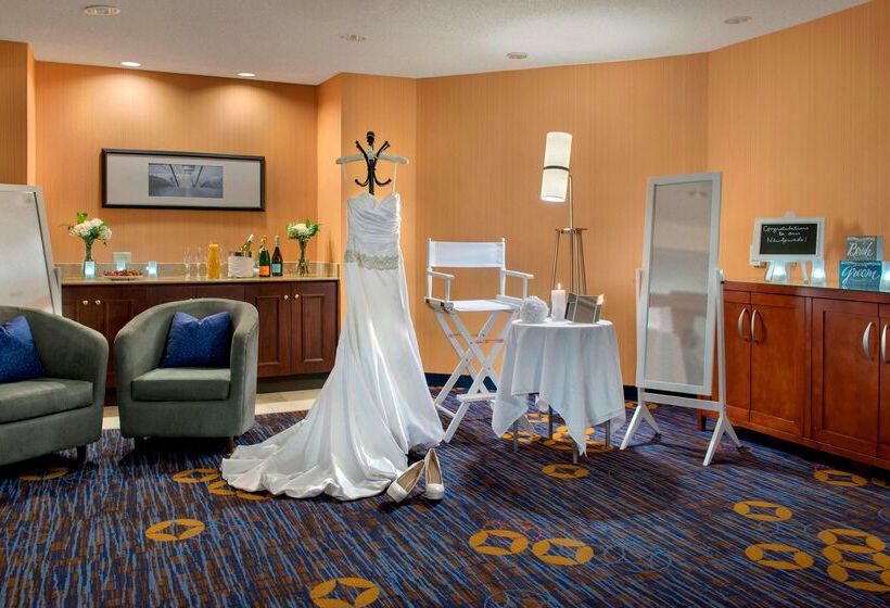 Отель Sonesta Select Tinton Falls Eatontown