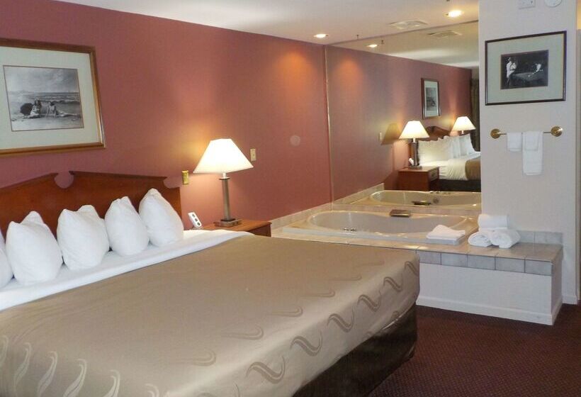 فندق Surestay Plus  By Best Western Auburn